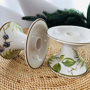 Conjunto de 2 castiçais Villeroy & Boch Forsa - Porta-castiçais Villeroy e Boch Forsa - Castiçais de porcelana com amoras