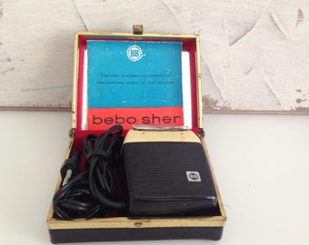 Electric RAZOR BEBO SHER Whit Case - Old Vintage German razor bebo sher - German Democratic Republic - razor - shaving