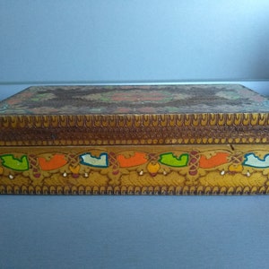 Vintage Pyrography box - Vintage wooden box - Vintage handmade wooden box - Jewelry box - Vintage box - Memory Box - Retro box - Home decor