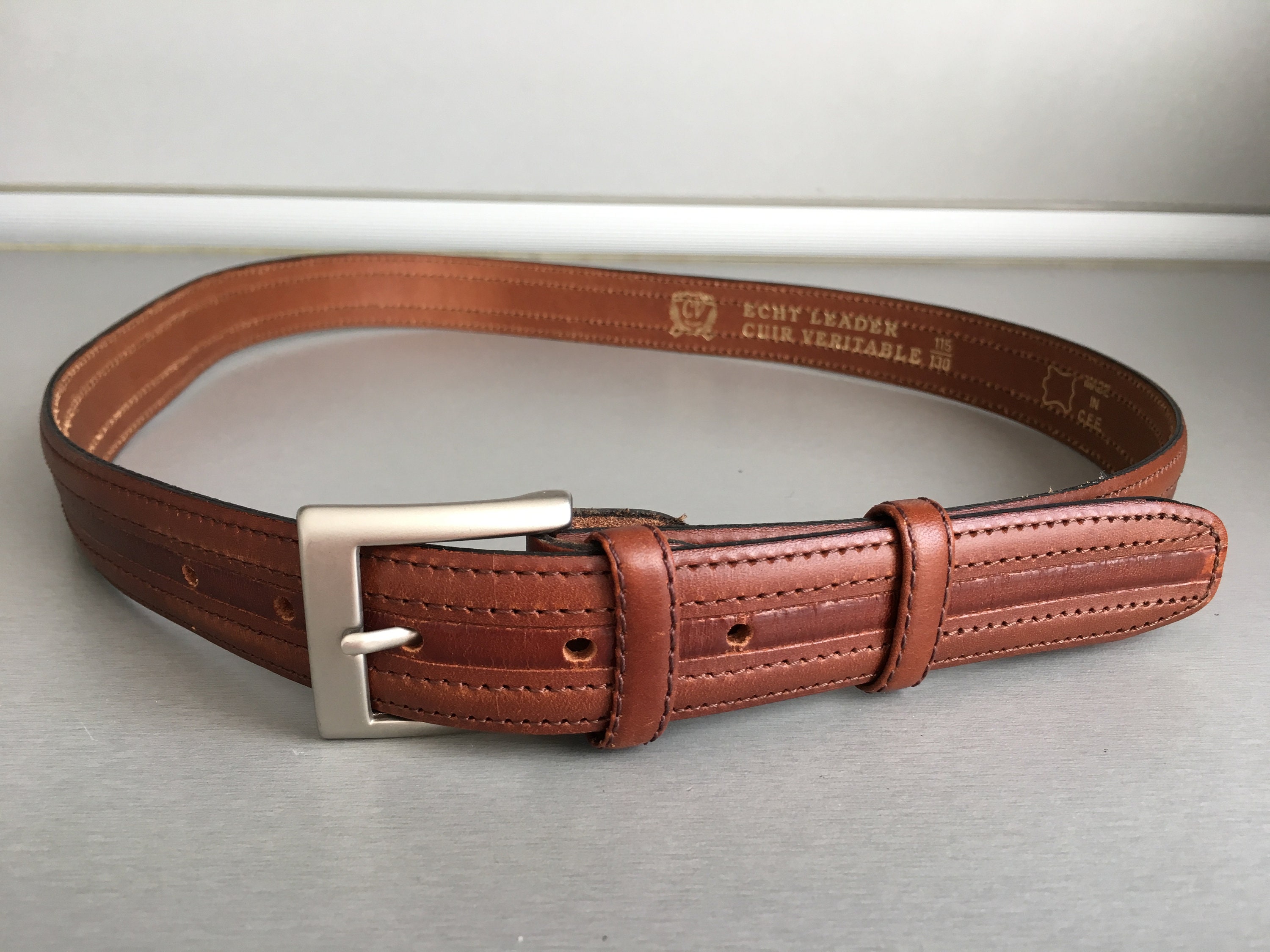 Never Used - CUIR VERITABLE Genuine Leather Dark Brown Belt  display picture 2