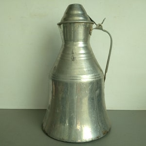 Vintage aluminium milk container -  Aluminium milk can with lid - Farmhouse kitchen decor