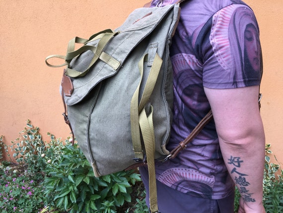 NEVER USED - Vintage Distressed canvas backpack -… - image 4