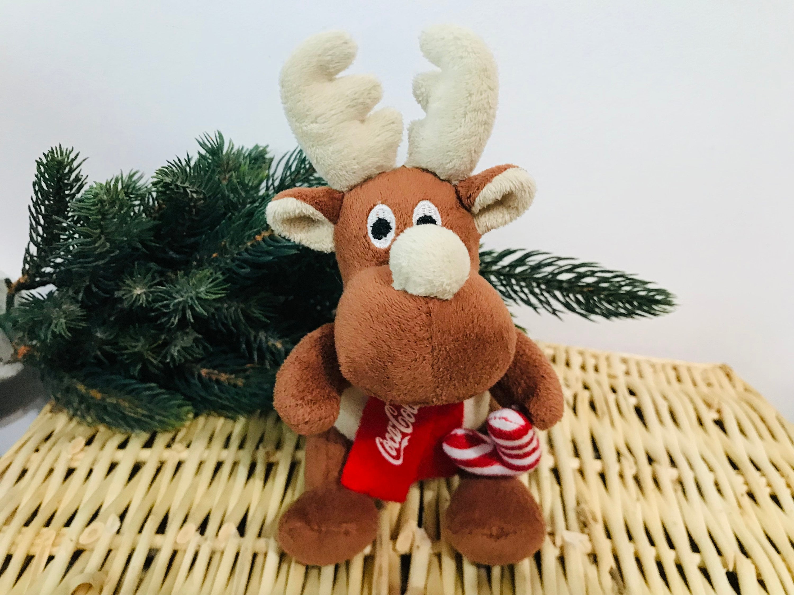 COCA COLA Peluche navideño ciervo Reno de Coca-Cola España