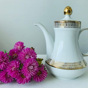 reserved for Aleksandra Bzdzikot, Vintage Winterling Röslau Bavaria teapot /coffee pot