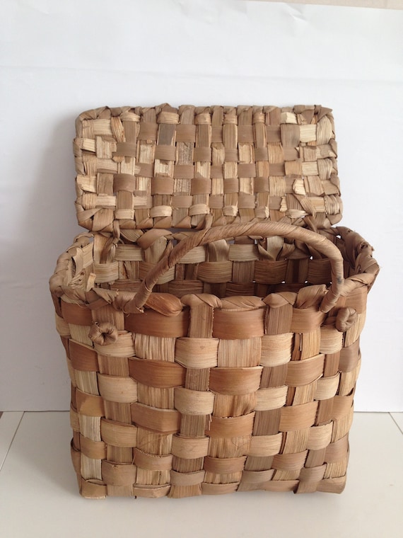 Vintage Straw Bag - Straw basket - Summer carryco… - image 1