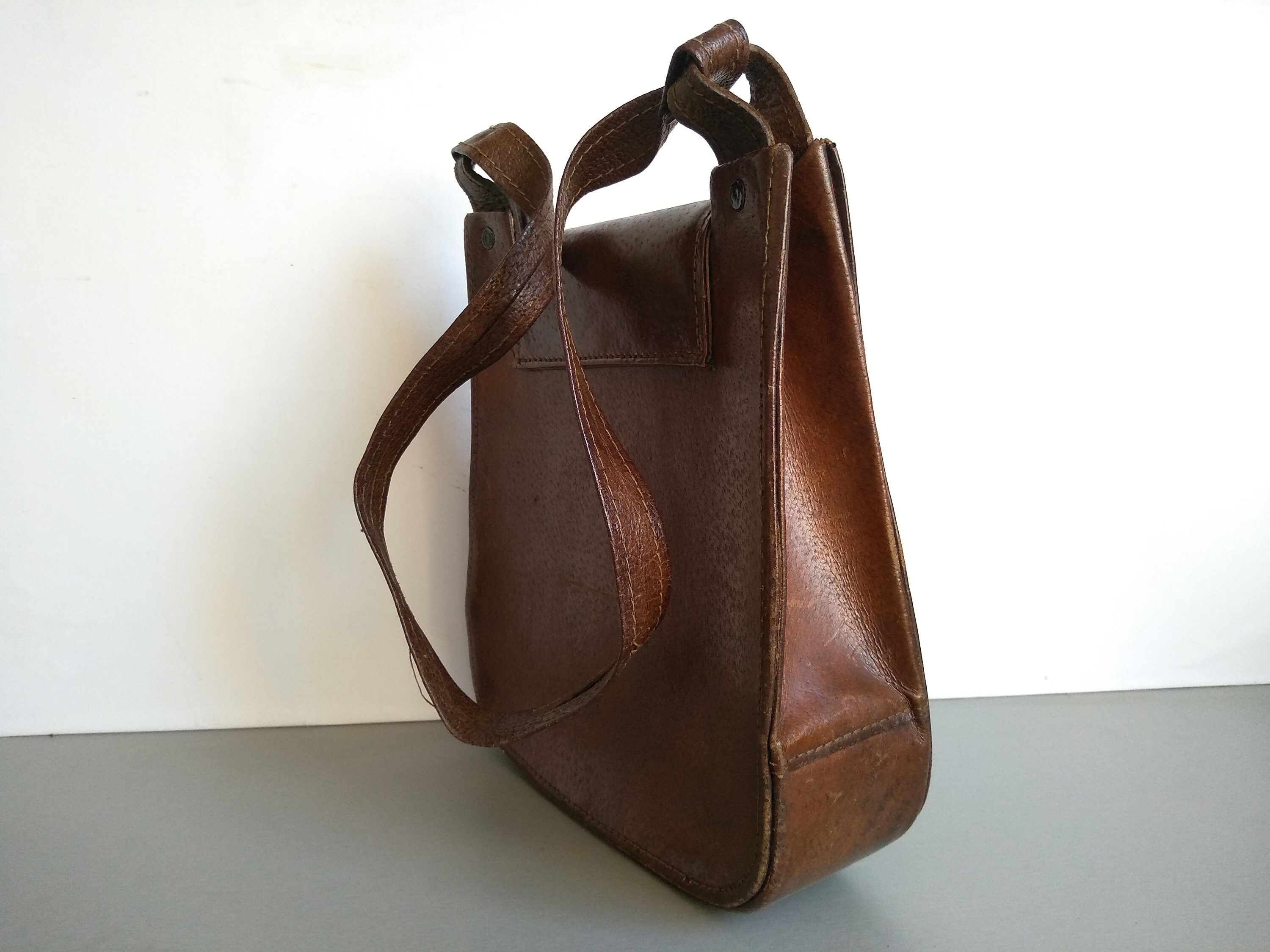Vintage Lock Genuine Leather Bag main image 1