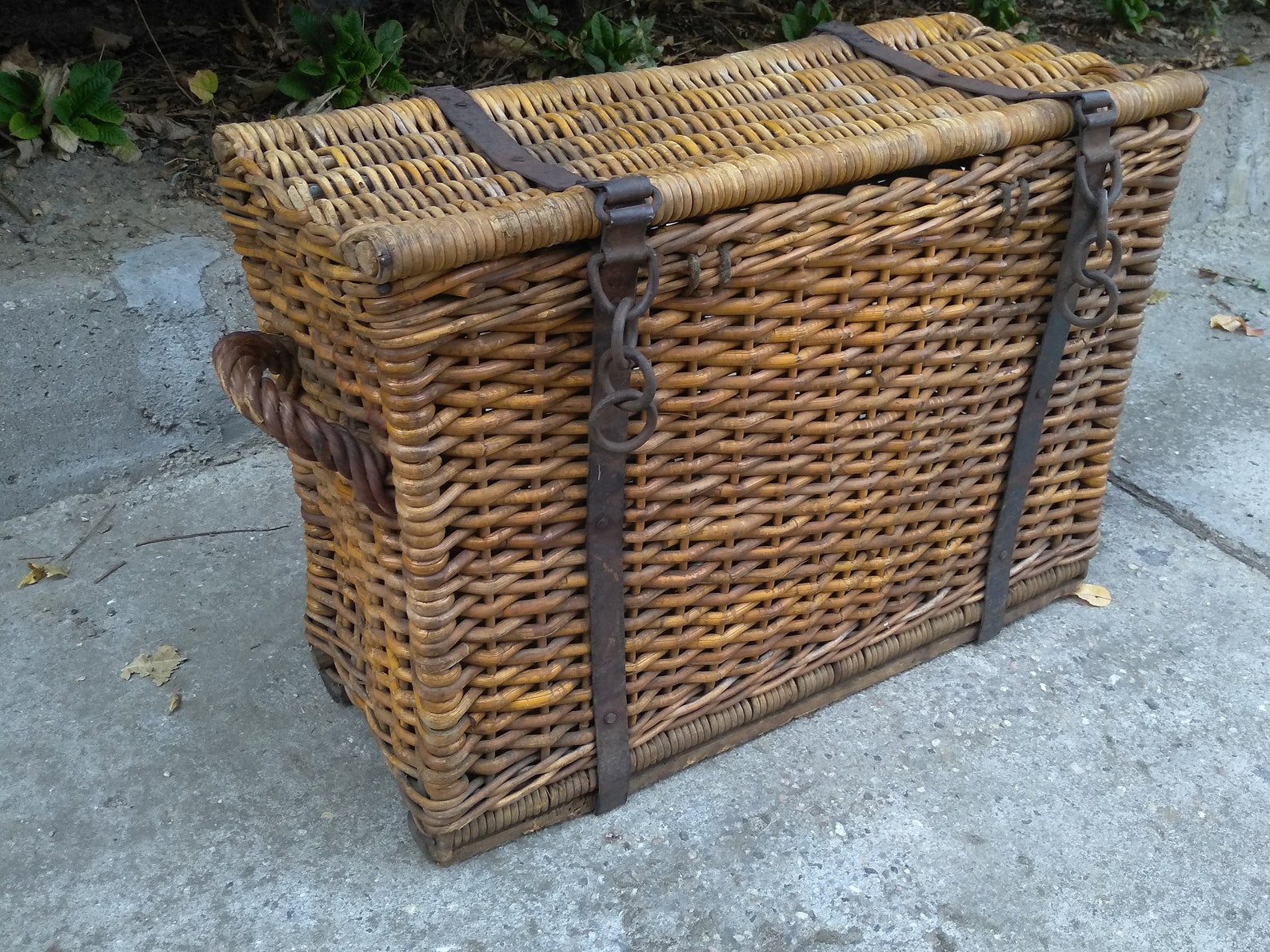 Rattan Chest Vintage Rattan Chest Rattan steamer trunk Etsy