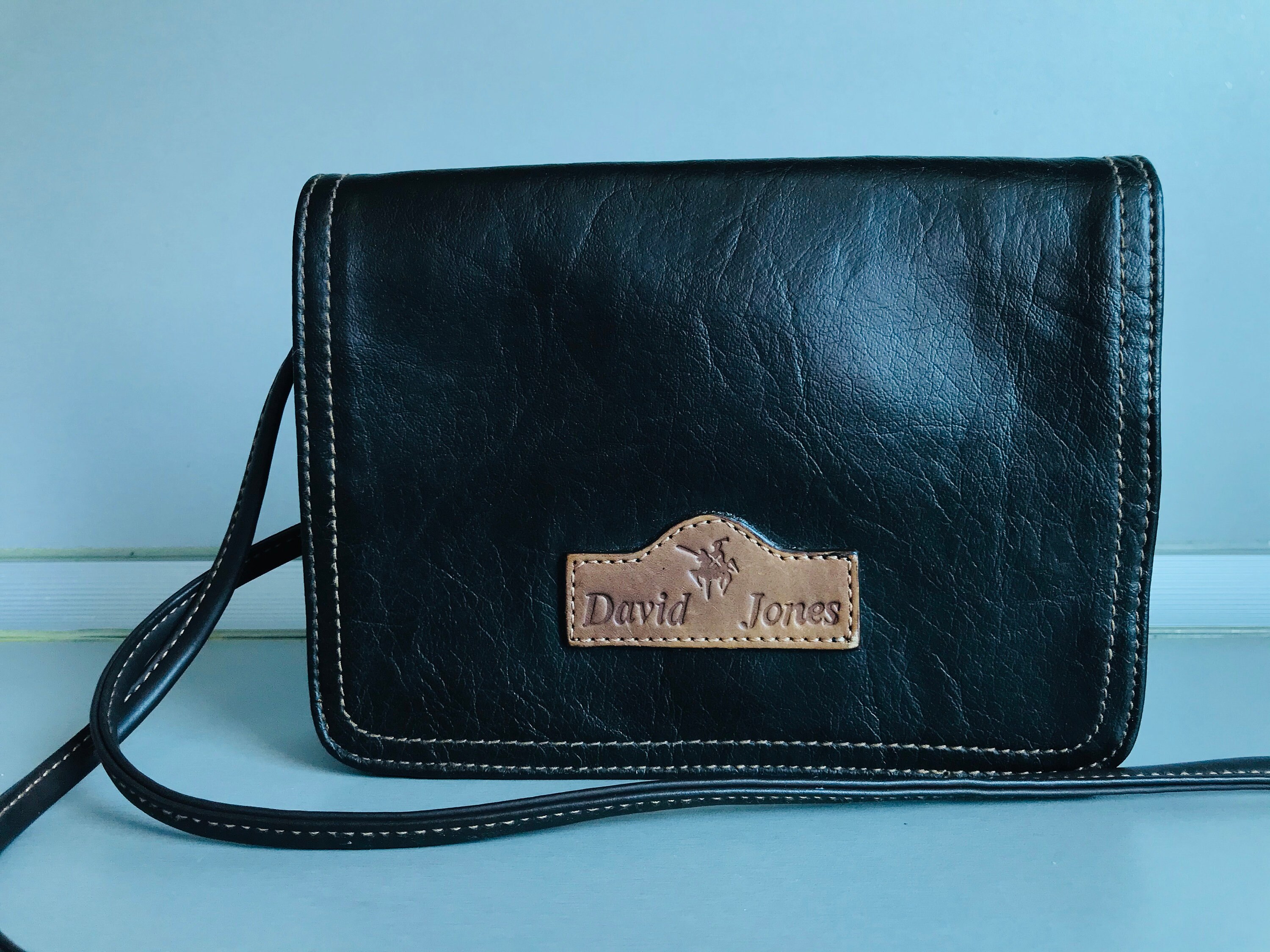 David jones leather handbags hotsell
