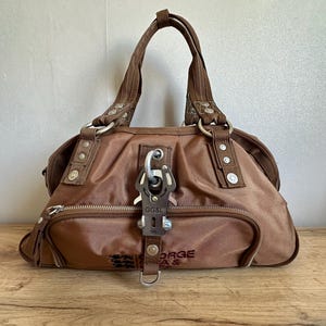 George, gina lucy - Etsy 日本