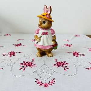 Vintage gezeichnete Arbeit mit Kreuzstich handgemachte Tischdecke - Vintage gestickte Kreuzstich Tischdecke - Florale handgestickte Tischdecke