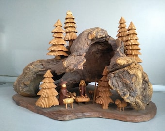Vintage unique nativity - Christmas nativity scene - Wood stable for nativity scene