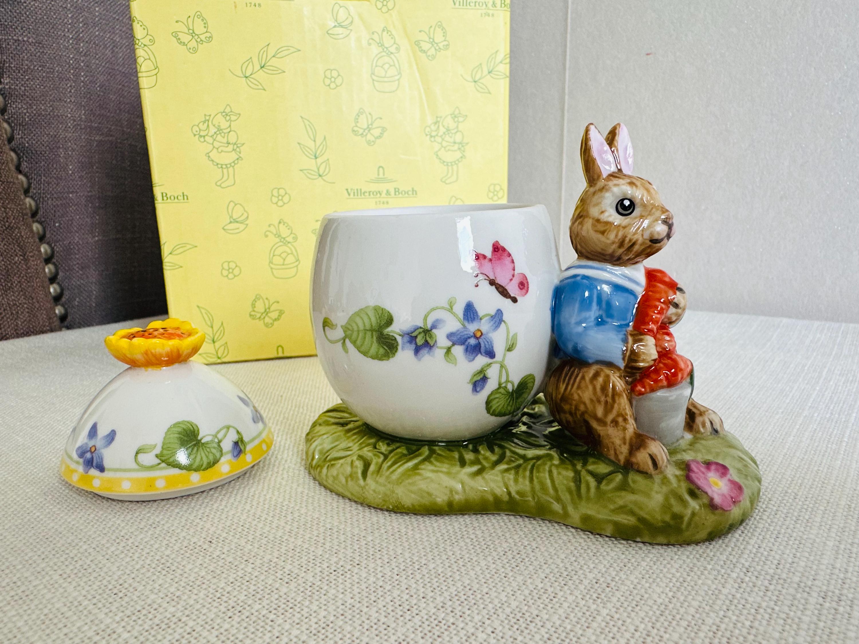 Villeroy & Boch バニーファミリー エッグボックス バニースカルプ Villeroy & Boch Bunny Tales Easter Egg Max With Carrot With