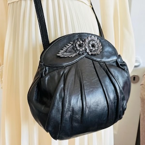 Vintage genuine leather grossbody bag - Ballin black bag