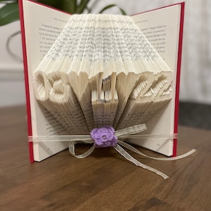 Date Folded Book Gift - Personalized Folded Book Art  - Anniversary - Birthday - Wedding Gift - Any Special Date