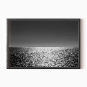 Schwarz-Weiß-Meer Fotografie | Minimalistische Landschaft Posterdruck DOWNLOAD #0099