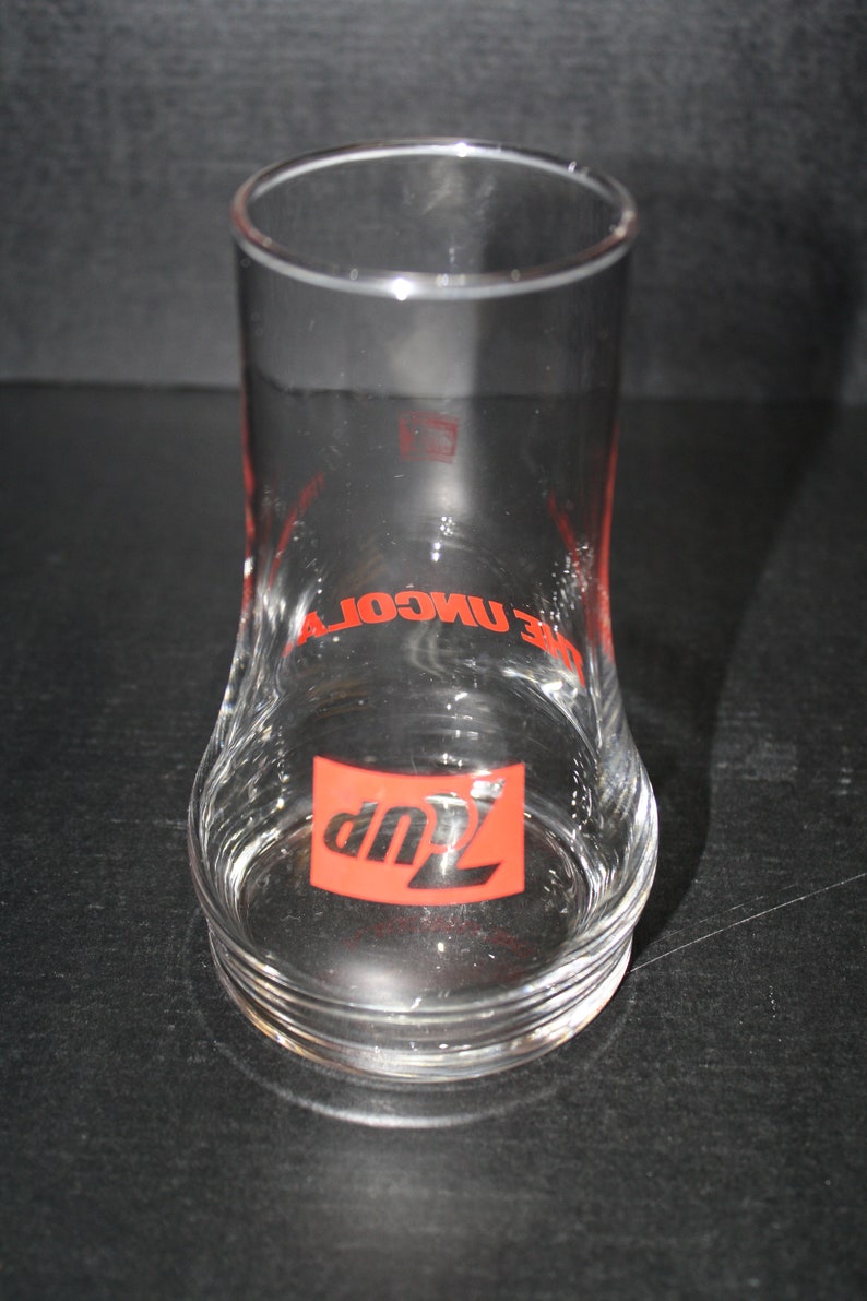 Libbey 7-UP /'The Uncola/' Upside Down Glass