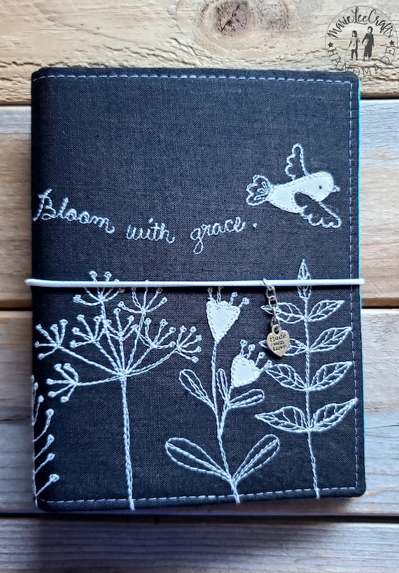 Black Floral Doodle Fabric Cover: Handmade Travelers/Hobonichi/Stalogy