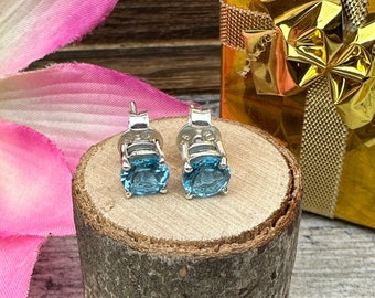 6mm Blue Topaz stud earrings in sterling silver, gift for her, everyday earrings , minimalist,  fashion earrings, natural gemstones
