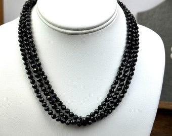 Colar de espinélio preto: prata esterlina, contas com várias cordas e pedras preciosas