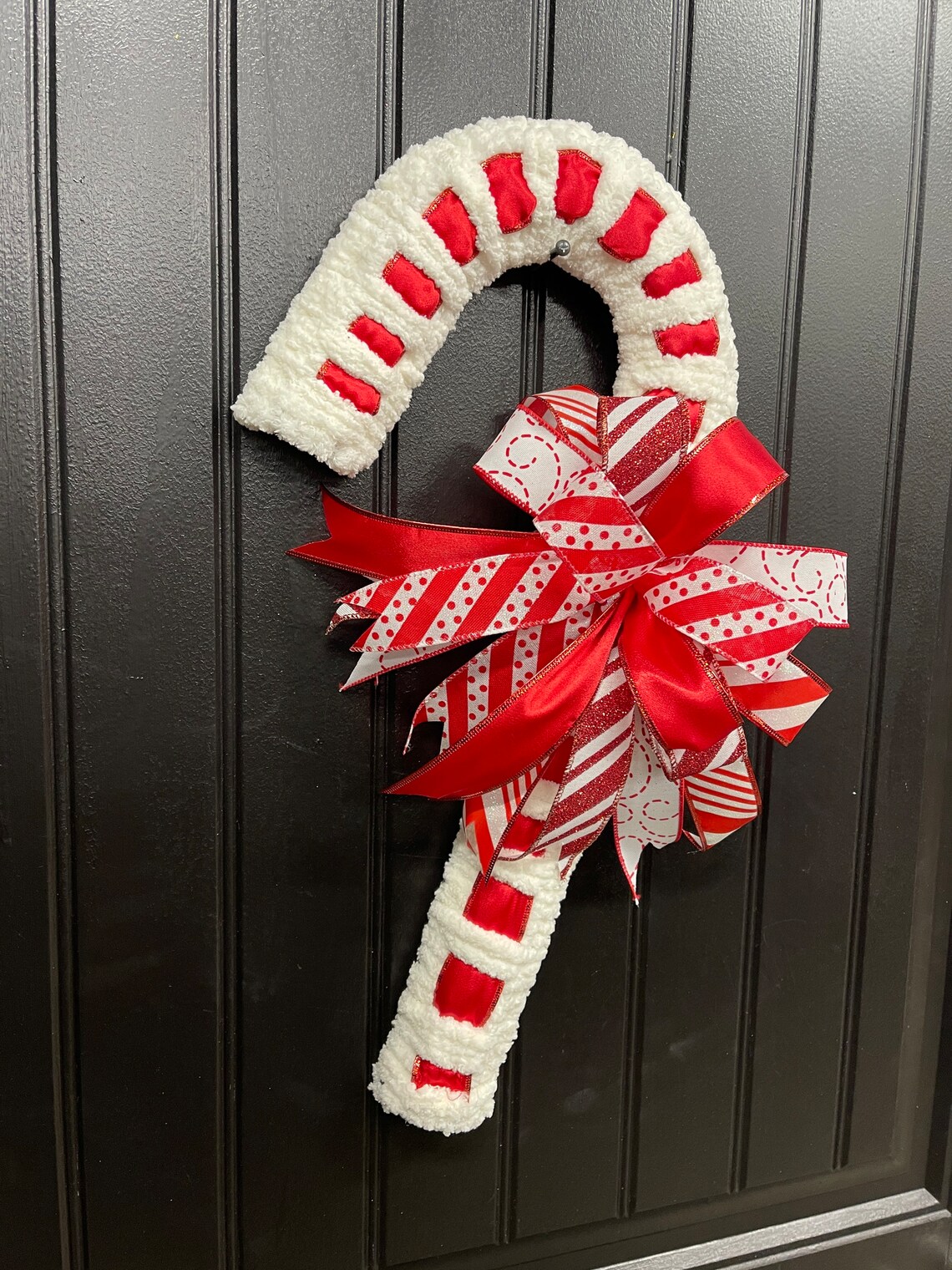 Candy Cane Yarn and Ribbon Wreath, Christmas Front Door Decor, Seasonal ...