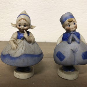 Couple de porte menu carte porcelaine personnage ancien 1930