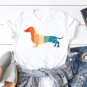 Vintage Dackel T-Shirt | Niedliches Weiner Hunde T-Shirt | Retro Dackel | Lustige Hunderasse | Niedliches Hundegeschenk | Geschenk für Hundeliebhaber | Süßes Welpen Tee