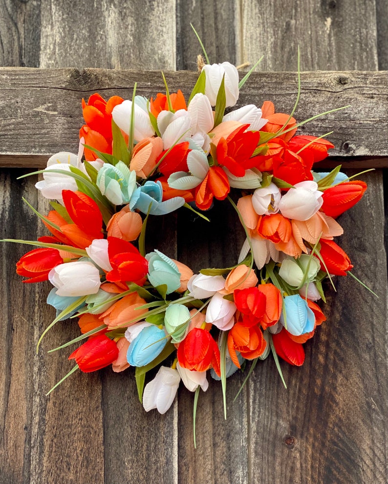 Mini Tulip wreath, Mini spring/ summer wreath, Valentines Day wreath, candle ring wreath, Mothers Day gift, Easter centerpiece Coral blue white