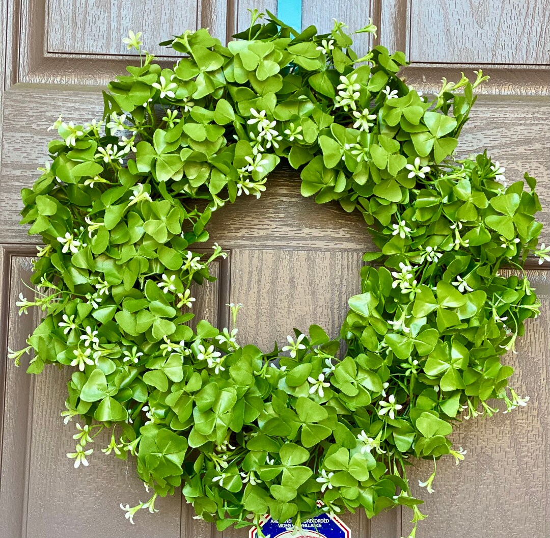 Shamrock Wreath/ St. Patricks Day Wreath for Front Door