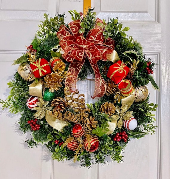 Handcrafted Christmas Wreath: Holiday Front Door Decor - Etsy 日本