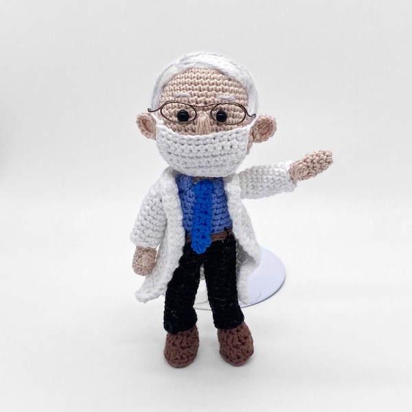 Häkelanleitung Dr. Fauci Amigurumi Puppe mit Fauci Ouchie politische Figur Gesundheit Professional Häkelanleitung