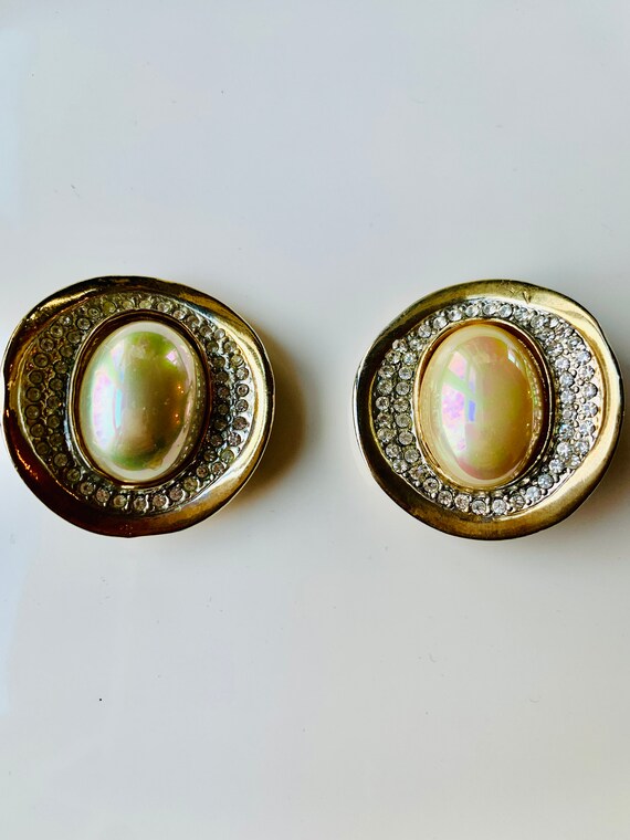 Vintage 1970's stunningly large faux pearl, and p