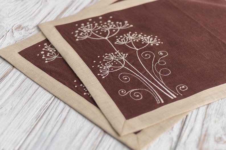 set of 2 doublesided eco linen placemats Dandelion embroidered 2 layer