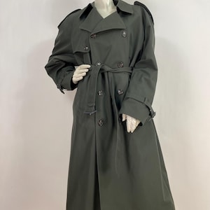London fog trench coat, removable liner trench coat, 40R