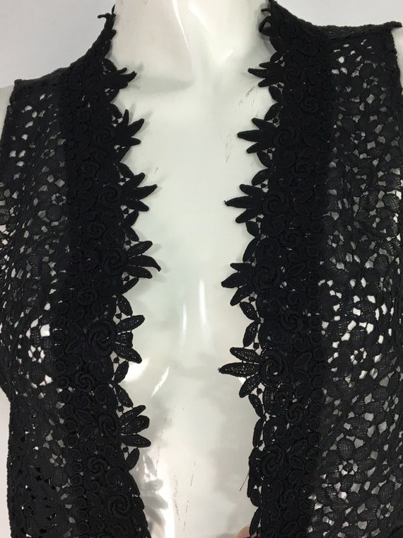70s black lace top/black lace vest/1970s black la… - image 3