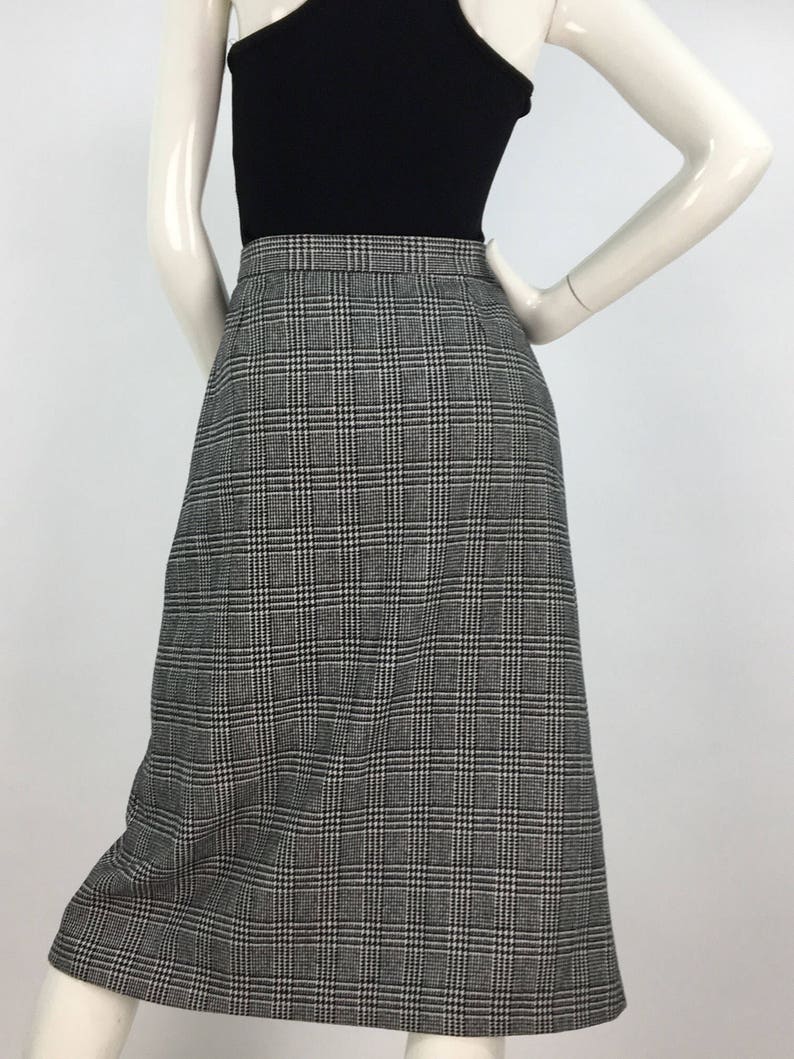 1970s wool plaid button front skirt