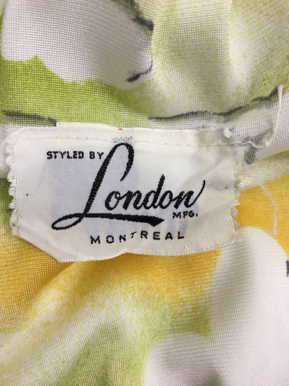 1950s styled by London mfg Montreal/50s novelty s… - image 2