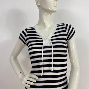 black and white striped top, vintage acrylic short sleeve top