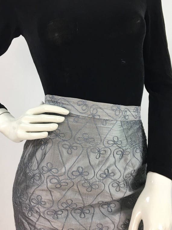 90s Lily & Taylor 100% silk skirt/1990s silk midi