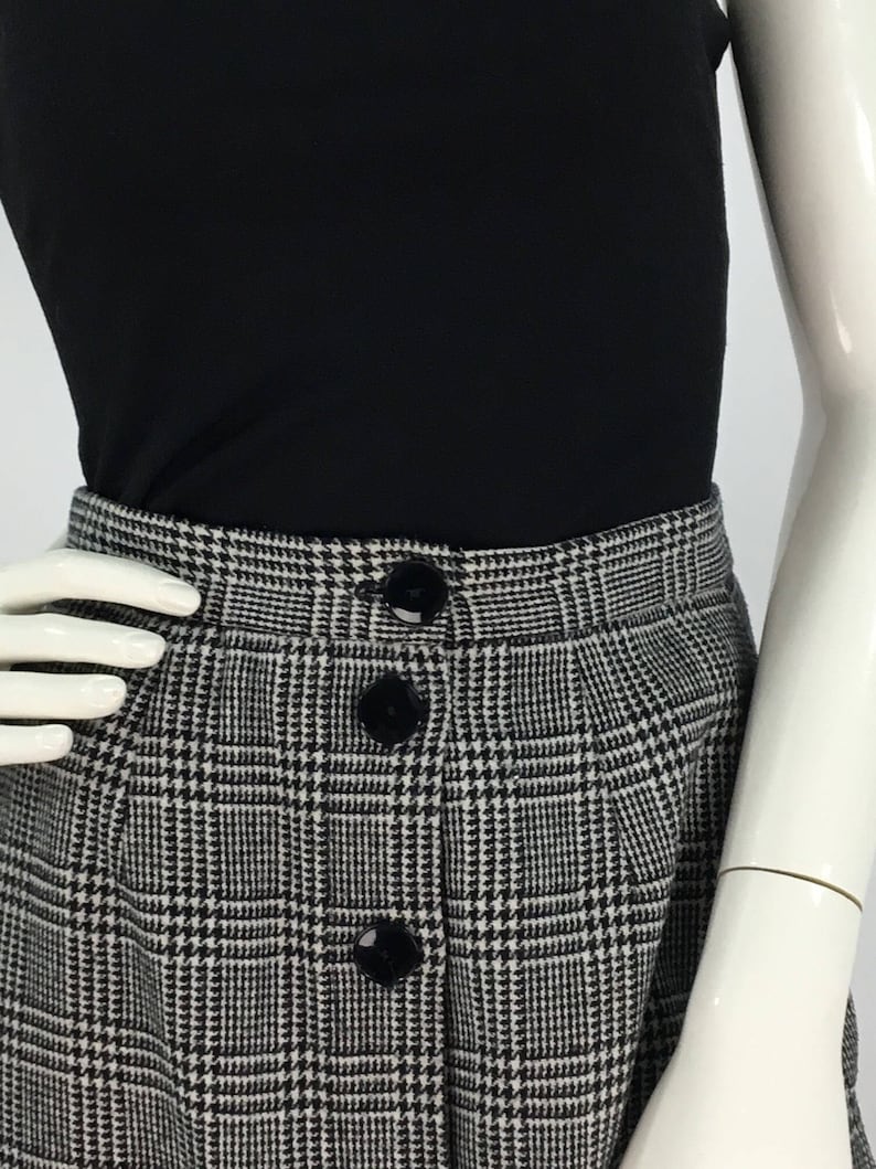 1970s wool plaid button front skirt
