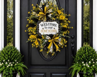Bee wreath for front door, bee decor, summer wreath, everyday wreath, summer spring bee wreath, front door decor