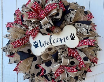 dog wreath for front door, pet wreath, dog bone wreath, pet decor, dog themed wreath, dog gift idea, everyday wreath, dog welcome wreath
