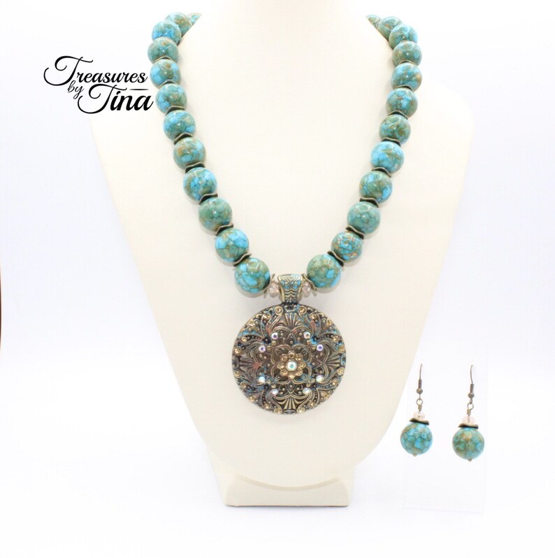 Pendant Necklace; Beaded Necklace; Beaded Pendant Necklace; Statement Pendant Necklace; Statement Necklace; Handcrafted