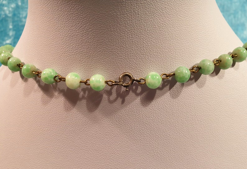 Vintage Original Art Deco Czech Green Peking Glass Beaded Chunky Necklace