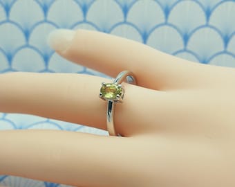 Natural Yellow Faceted Chrysoberyl 925 Sterling Silver Solitaire Ring with Box