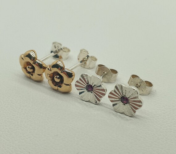 Two Vintage Pairs of 925 Sterling Silver Flower S… - image 3