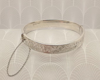 Vintage 925 Sterling Silver Hinged Bangle Bracelet with Safety Chain - Hallmarked Birmingham 1963