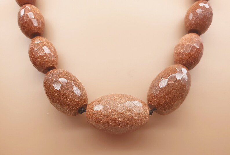 Chunky Gold Stone and Bead Drop Metal Statement Necklace Set Chunky Gold Stone and Bead Drop Metal Statement Necklace Set