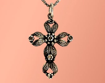 Vintage silver cross pendant with silver chain