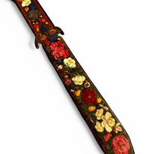 Antiguo abrecartas de Cachemira hecho en papel maché - Diseño floral pintado a mano