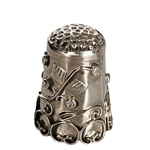 Sterling silver thimble with filigree and scalloped rim